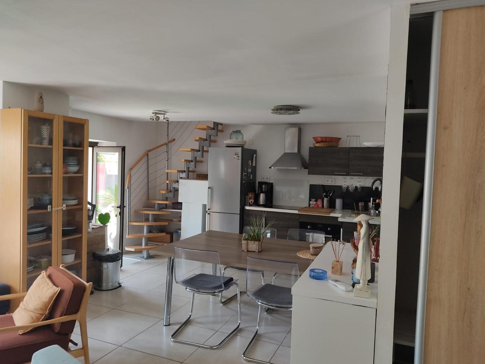 Maison En Centre Ville Au Calme ลาซิโอตาต์ ภายนอก รูปภาพ